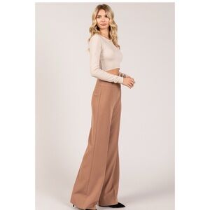 Elegant Tan Wide Leg Pants, size Medium, NWOT